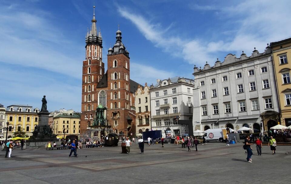 Kościół Mariacki w Krakowie - mieście, gdzie odbędą się Igrzyska Europejskie 2023  / autor: Fratria