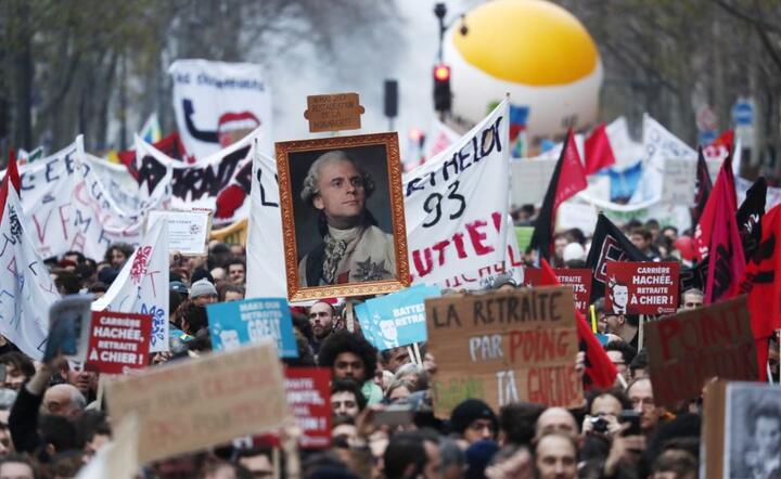 Strajk generalny we Francji / autor: PAP/EPA/IAN LANGSDON