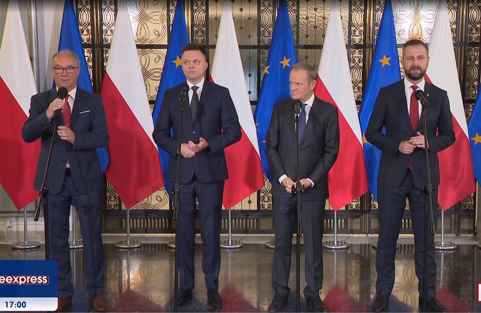 Włodzimierz Czarzasty, Donald Tusk, Szymon Hołownia, Władysław Kosiniak-Kamysz  / autor: screenshot tvp info