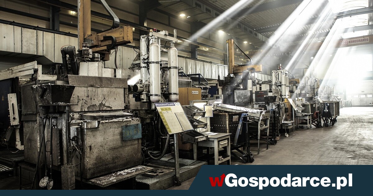 W przemyśle rachityczny wzrost i stagnacja za progiem