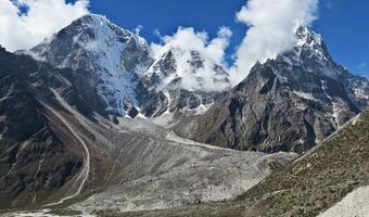 Chiny zamykają dostęp na Mount Everest