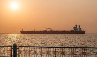 Rynek ropy zaleje teraz surowiec z Wenezueli