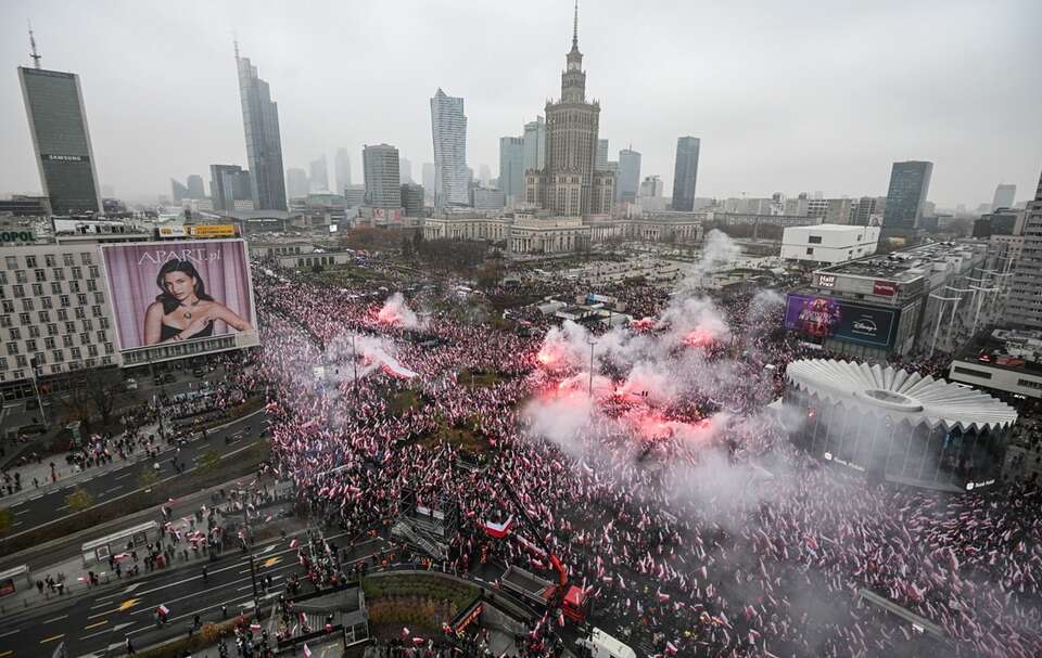 RELACJA. Marsz Niepodległości! Morze flag w Warszawie