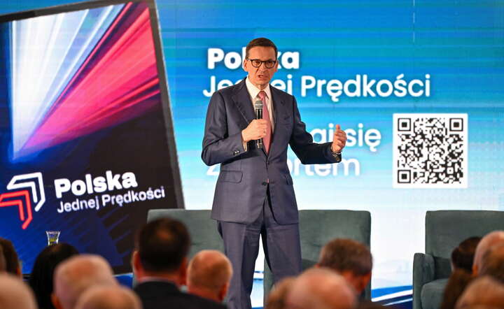 Szef Europejskiej Partii Konserwatystów i Reformatorów, wiceprezes PiS Mateusz Morawiecki podczas prezentacji w Stargardzie Gdańskim / autor: PAP/Marcin Gadomski