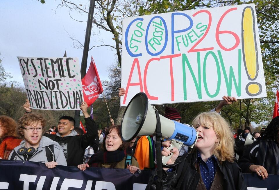 Młodzieżowy protest dla klimatu podczas szczytu w Glasgow / autor: PAP/EPA