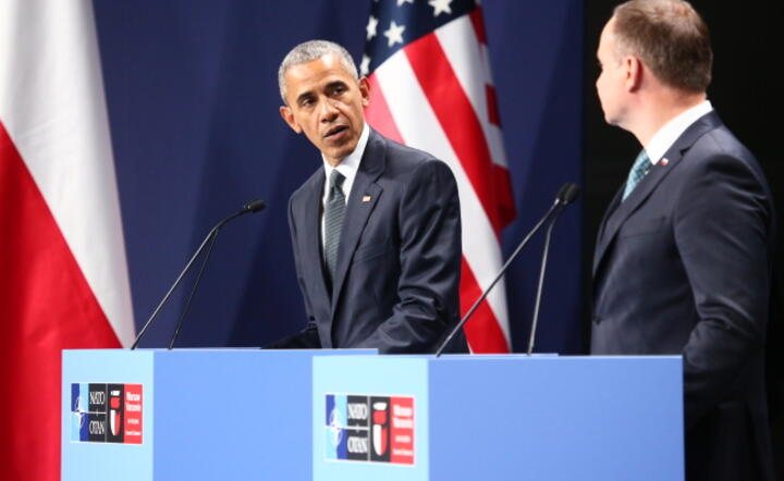 Prezydent USA Barack Obama i prezydent RP Andrzej Duda  w trakcie wspólnego oświadczenia, po spotkaniu w Warszawie, fot.PAP/Leszek Szymański