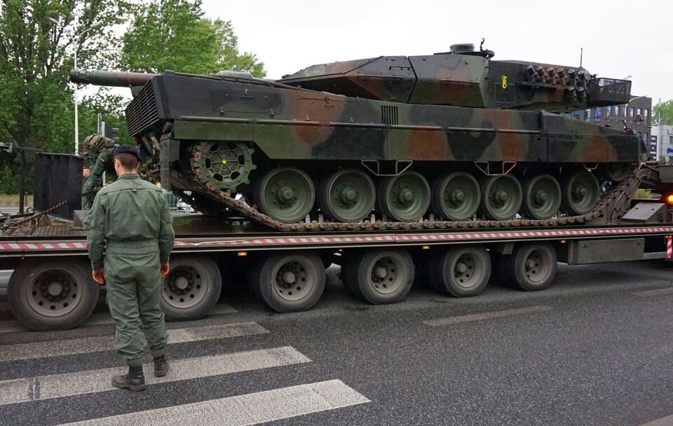 Zdjęcie ilustracyjne/ Czołg Leopard będący na wyposażeniu Wojska Polskiego / autor: Fratria