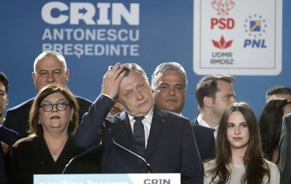 autor: PAP/EPA/BOGDAN CRISTEL