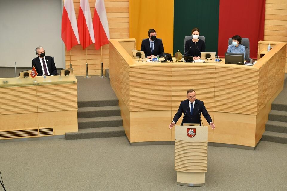 Prezydent Andrzej Duda w Seimasie / autor: PAP/Radek Pietruszka