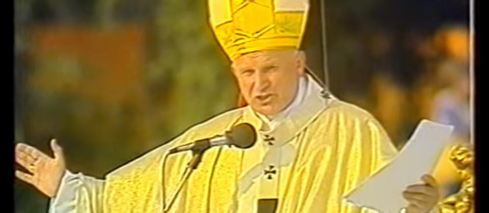 Niech zstąpi Duch Twój i odnowi oblicze Ziemi, tej Ziemi!". 38 lat temu Jan  Paweł II przybył po raz pierwszy do Ojczyzny. WIDEO