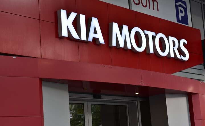 KIA motors wezwie i naprawi na własny koszt 16 tys. aut tej marki / autor: Fratria / KK