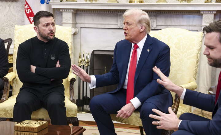 Spotkanie w Białym Domu: (od lewej) prezydenci Wołodymir Zełenski, Donald Trump i wiceprezydent JD Vance / autor: PAP/EPA/JIM LO SCALZO