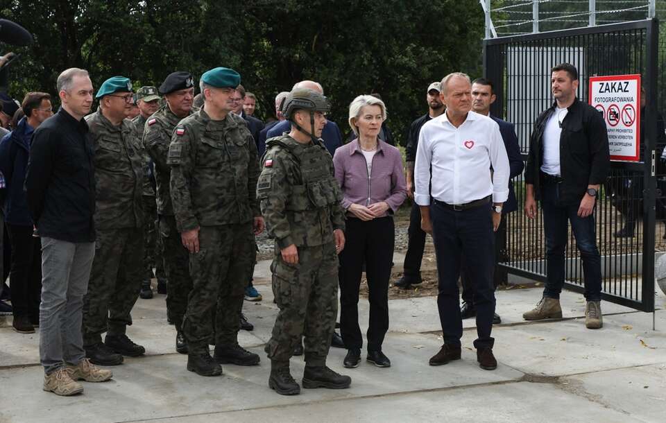 Tusk i von der Leyen na granicy / autor: PAP/Artur Reszko