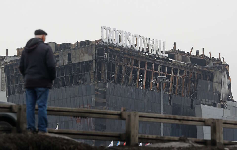 Crocus City Hall po ataku terrorystycznym w Krasnogorsku pod Moskwą / autor:  	PAP/EPA/MAXIM SHIPENKOV