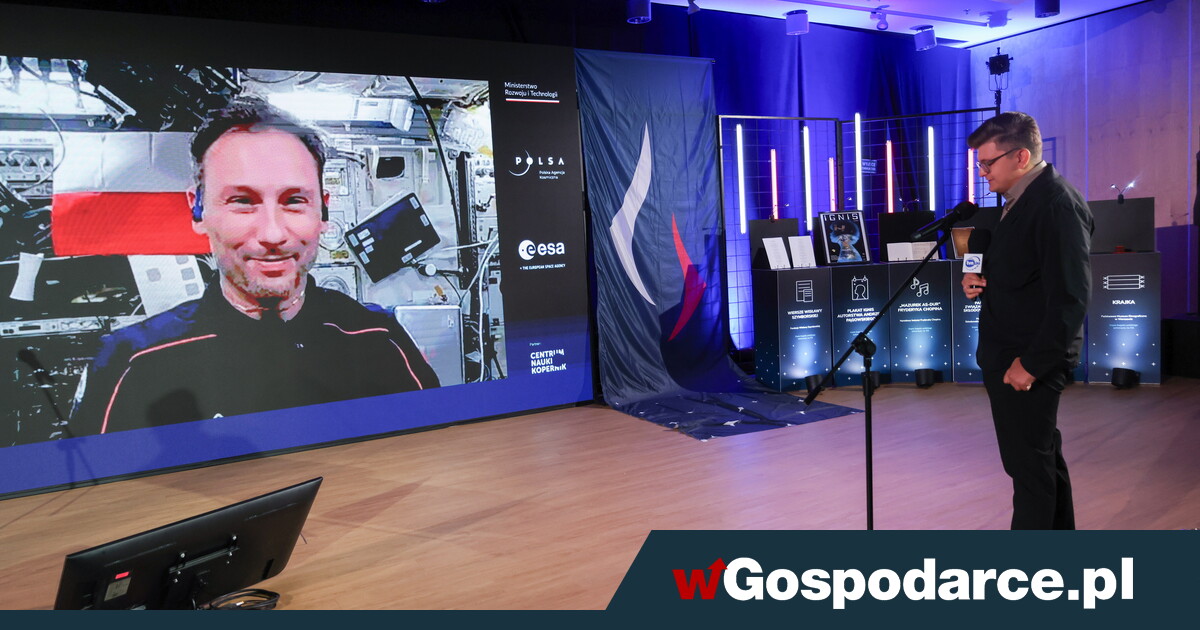 Co oni robią? Oto szczegóły misji Polaka