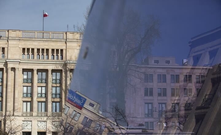 Budynek Ministerstwa Finansów, ul. Świętokrzyska w Warszawie / autor: Fratria / Andrzej Wiktor