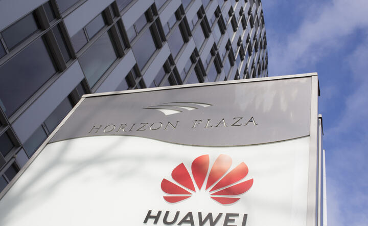 Huawei będzie produkował "elektryki" / autor: Fratria