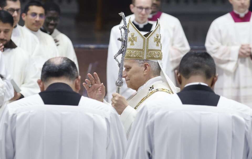 Papież Leon XIV modlił się w intencji ludzi młodych. / autor: EPA/FABIO FRUSTACI Dostawca: PAP/EPA.