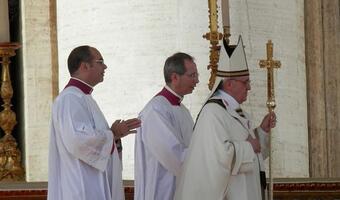 Ojciec Święty Franciszek zaprasza ubogich na mszę Wieczerzy Pańskiej w Wielki Czwartek