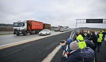 Już jeżdżą! Autostradą A2 ze stolicy do Siedlec