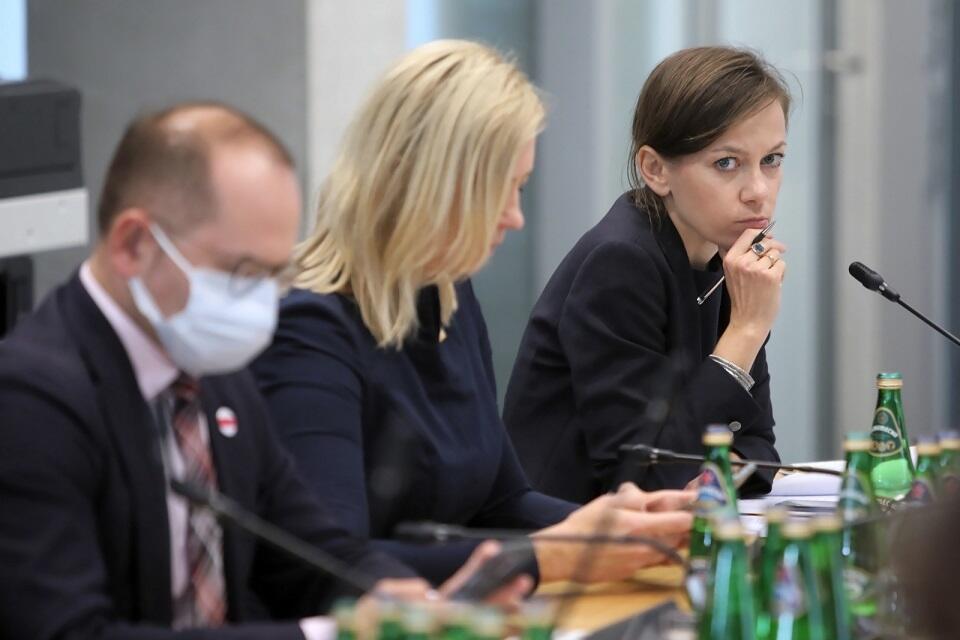 Kandydatka na RPO Zuzanna Rudzińska-Bluszcz podczas posiedzenia sejmowej Komisji Sprawiedliwości i Praw Człowieka / autor: PAP/Wojciech Olkuśnik