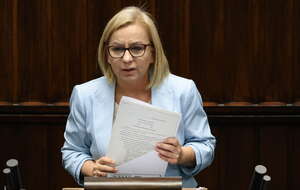 Paulina Hennig-Kloska na mównicy sejmowej / autor: PAP/Albert Zawada