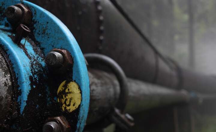 Rząd Węgier domaga się przywrócenia tranzytu rosyjskiej ropy przez Ukrainę / autor: Pixabay