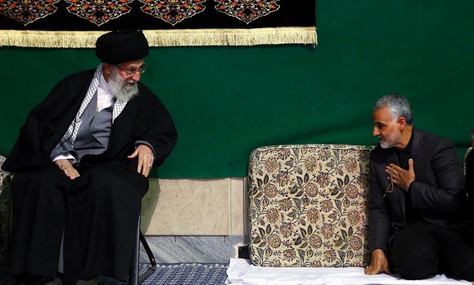 Gen. Kassem Sulejmani i ajatollah Ali  Chamenei / autor: PAP/EPA/IRANIAN SUPREME LEADER'S OFFICE HANDOUT