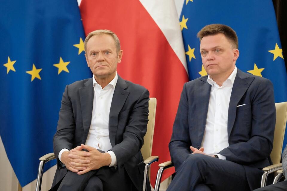 Donald Tusk i Szymon Hołownia  / autor: PAP/Mateusz Marek