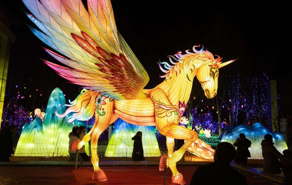 Rok Ognistego Konia nadciąga galopem, a chińska młodzież kpi