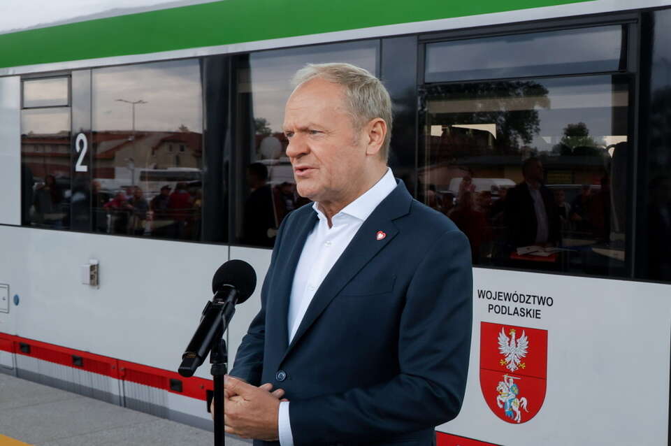 Tusk jokes about the president. Czarnek hits back hard!