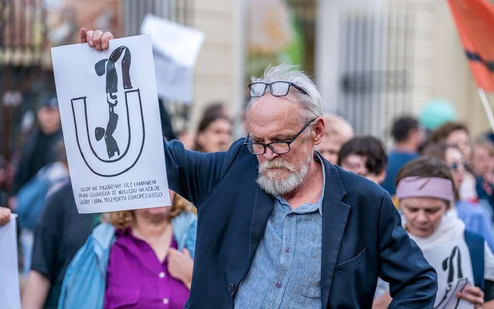 Paweł Kasprzak na marszu 4 czerwca / autor: Fratria