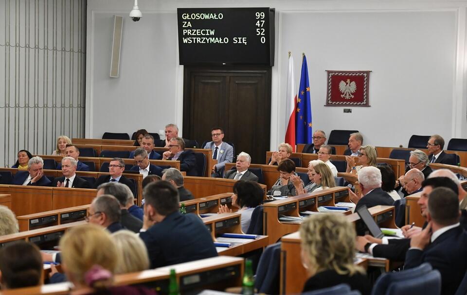 Senat nie uchylił immunitetu marszałkowi Grodzkiemu / autor: PAP/Piotr Nowak