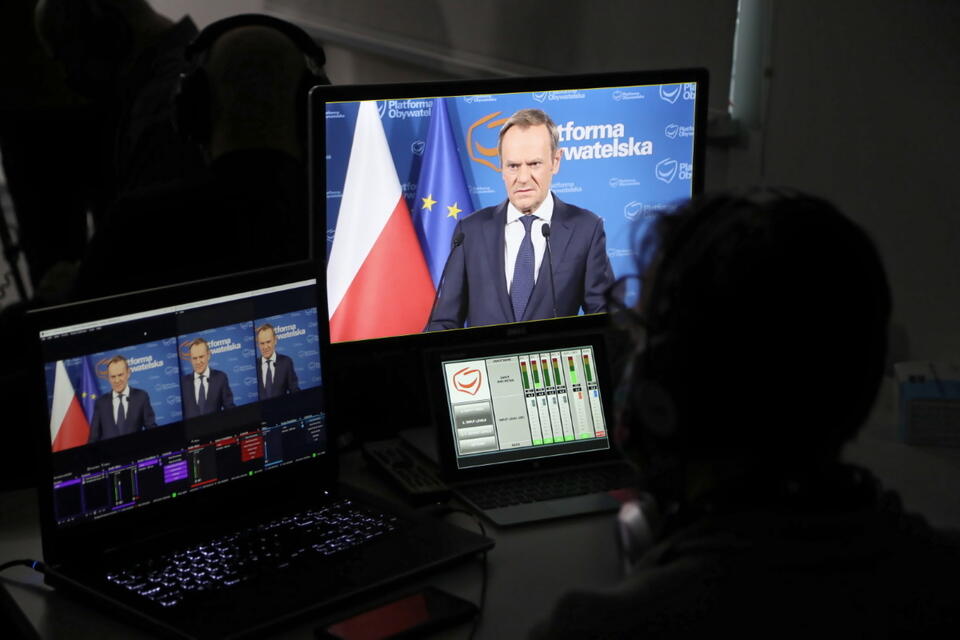 Konferencja Tuska bez dziennikarzy. Rzecznik rządu apeluje
