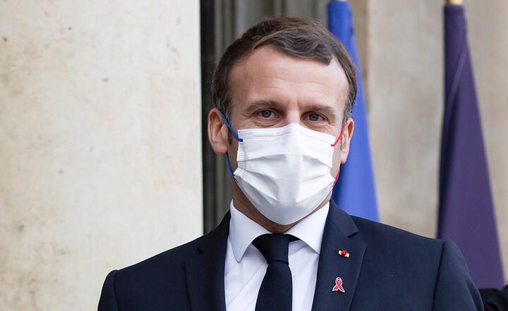 Prezydent Francji Emmanuel Macron / autor: PAP/EPA/IAN LANGSDON