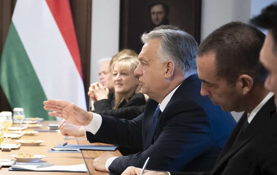 Orban nie chce podpisać konkluzji szczytu RE ws. Ukrainy