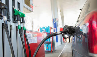 Ekonomista: ceny detaliczne paliw muszą brać pod uwagę ich podaż