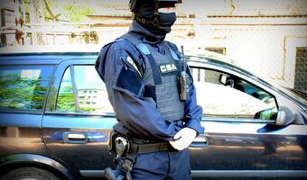 "Zegarmistrz" z PO nie chce wpuścić policji do domu