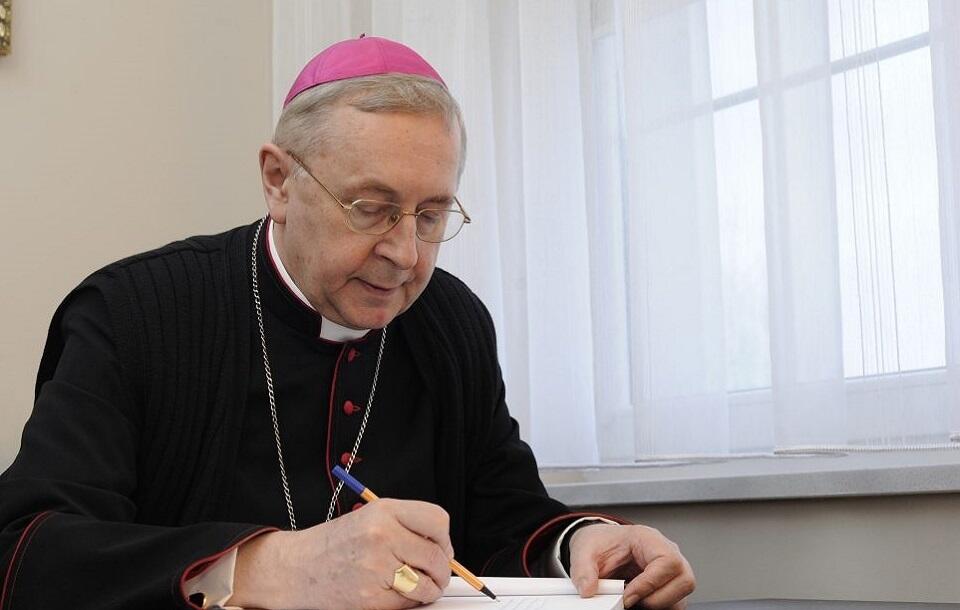 Przewodniczący KEP, metropolita poznański abp Stanisław Gądecki / autor: episkopat.pl
