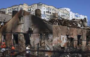 Zniszczony dom w Odessie  / autor: PAP/EPA