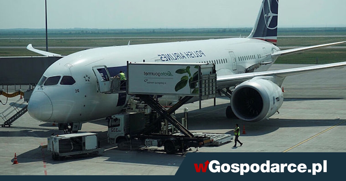 Jest komunikat LOT-u. Chodzi o rejsy do Dubaju i Rijadu