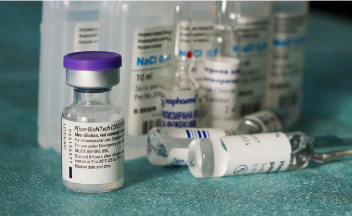 Szczepionka na Covid-19 firmy Pfizer/BioNtech / autor: Pixabay