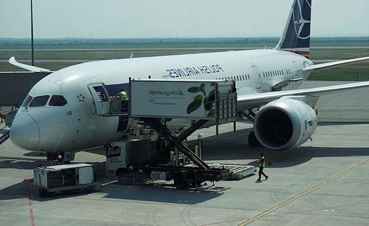 Jest komunikat LOT-u. Chodzi o rejsy do Dubaju i Rijadu