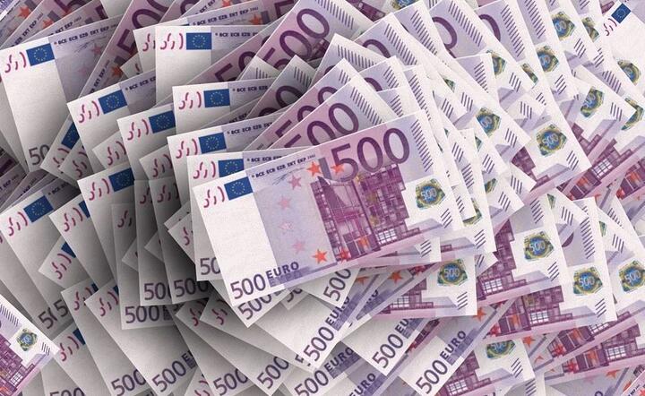 Zapowiada się rok wielkich pożyczek, i do tego zaciąganych w euro i innych walutach / autor: Pixabay