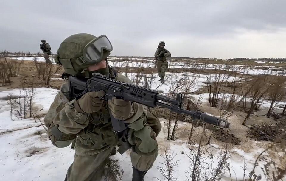 Ćwiczenia wojskowe rosyjskiej i białoruskiej armii (zdj. ilustracyjne) / autor: 	PAP/EPA/RUSSIAN DEFENCE MINISTRY PRESS SERVICE HANDOUT
