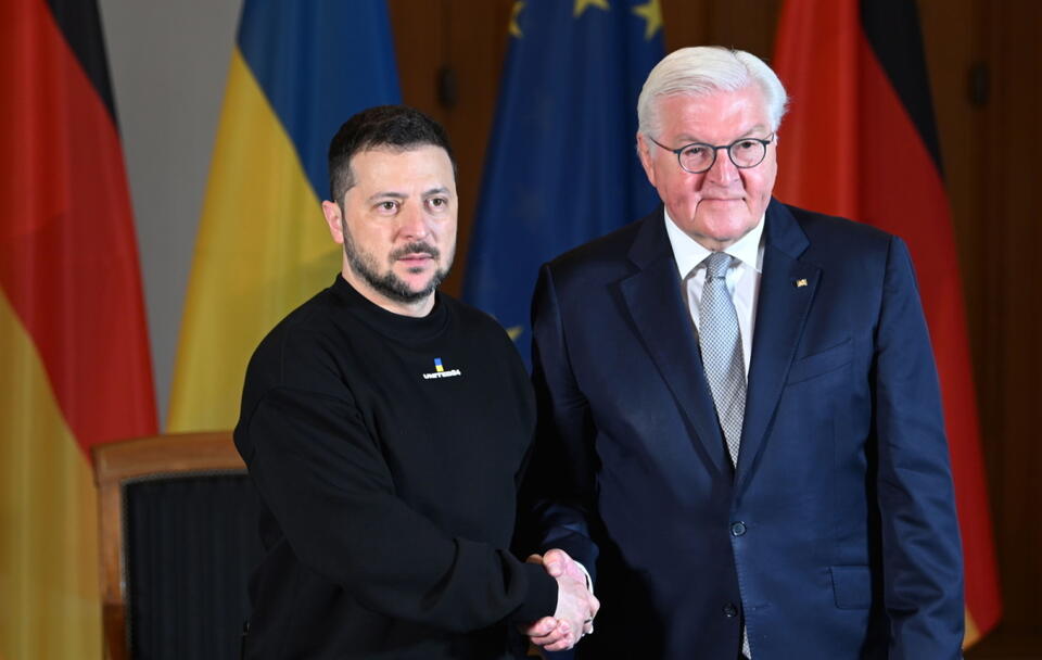 Wołodymir Zełenski, Frank-Walter Steinmeier / autor: PAP/EPA/FILIP SINGER