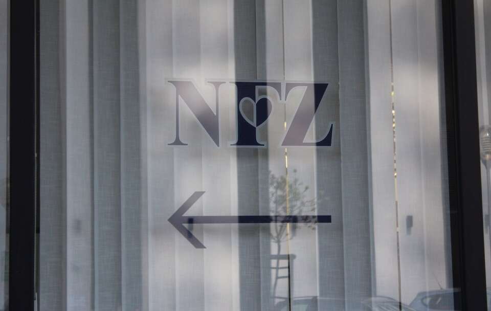 O sytuacji w NFZ mówił na antenie Telewizji wPolsce24 prof. Piotr Czauderna, doradca Prezydenta RP, wybitny chirurg dziecięcy / autor: Fratria