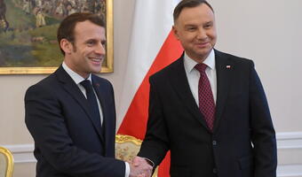 Francuskie media: Macron przyjechał pojednać się z Polską