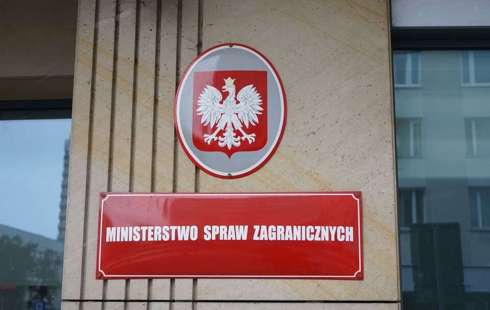 Ambasador Polski we Francji zwolniony z kierowania placówką