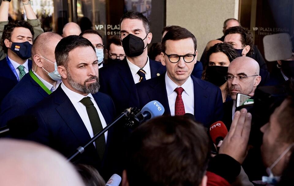 Premier Mateusz Morawiecki podczas szczytu partii konserwatywnych w Madrycie / autor: PAP/EPA